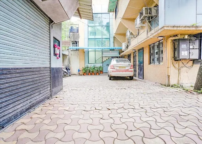 Pune 4 Star Hotels