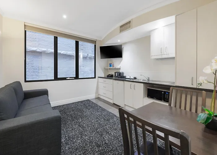 Melbourne 4 Star Hotels